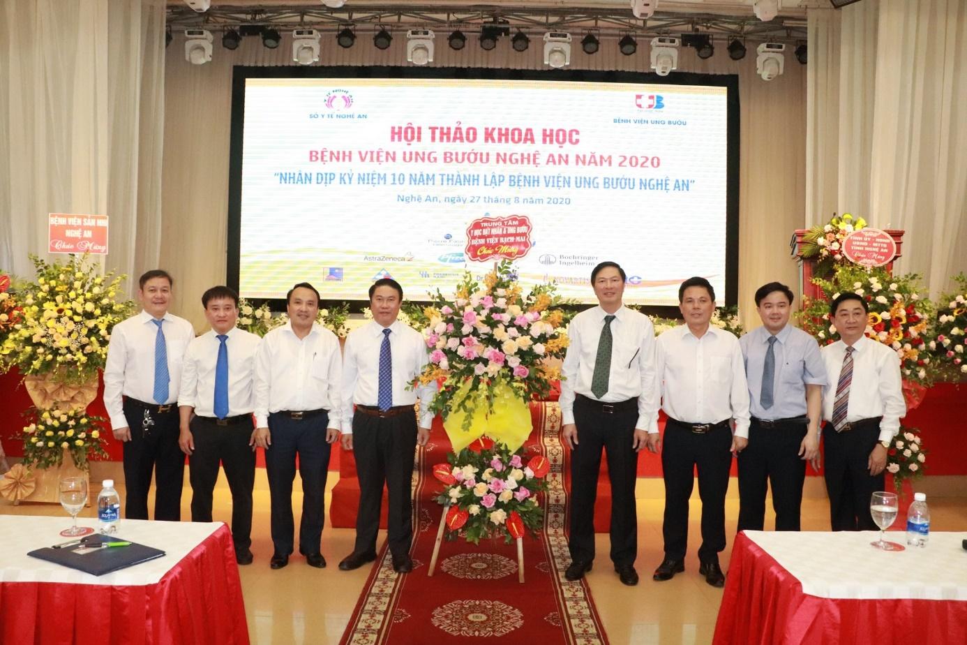 Hội thảo khoa học Bệnh viện Ung bướu Nghệ An